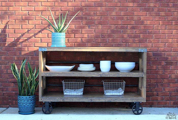 Industrial Wood and Steel Console #diy #outdoor #furniture #decorhomeideas