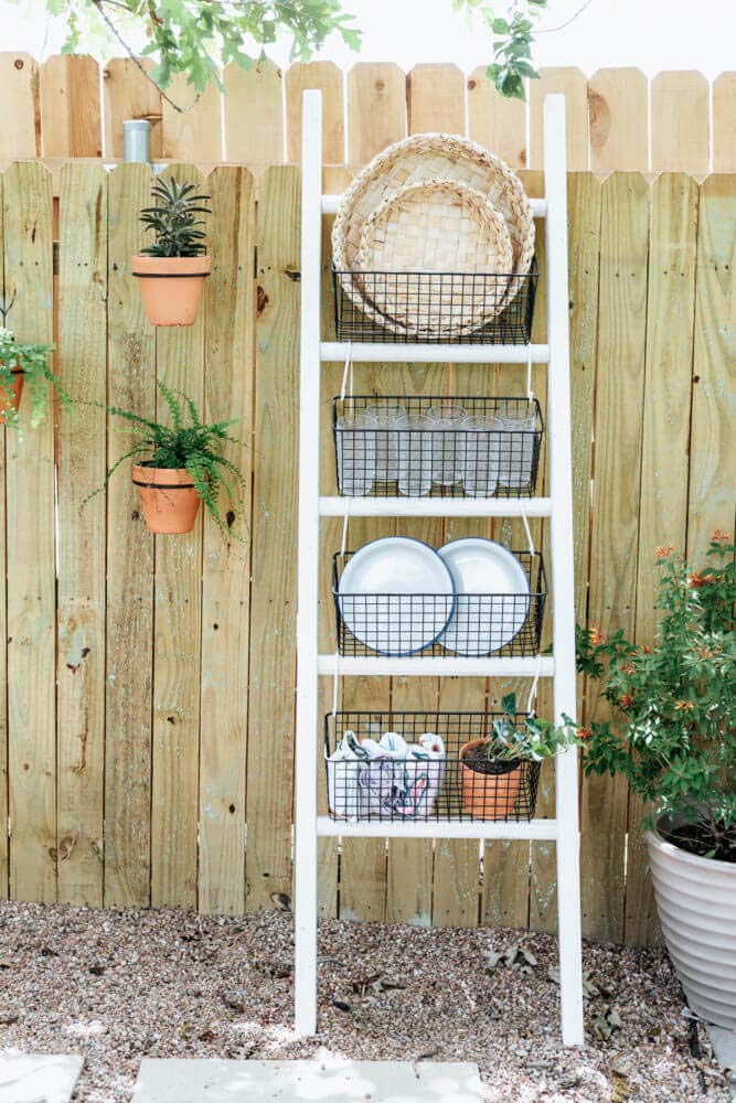 Ladder Shelving Unit #diy #outdoor #furniture #decorhomeideas