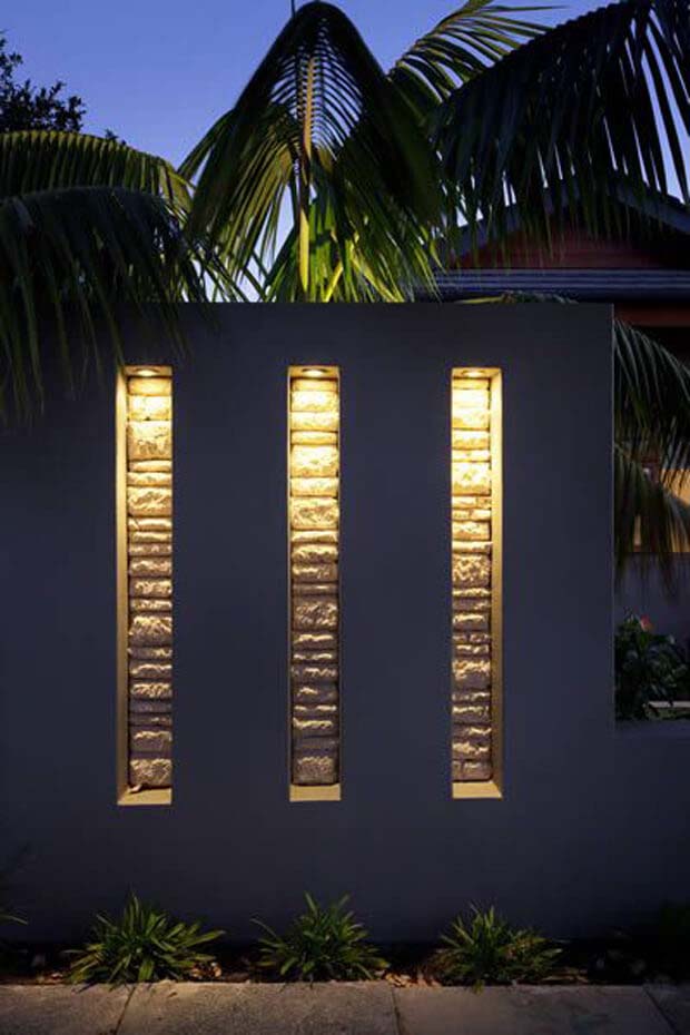 Lighting on the Wall #lighting #landscape #garden #decorhomeideas