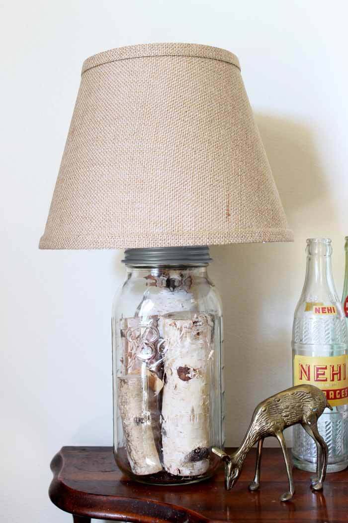 Mason Jar Table Lamp #diy #masonjar #lights #decorhomeideas