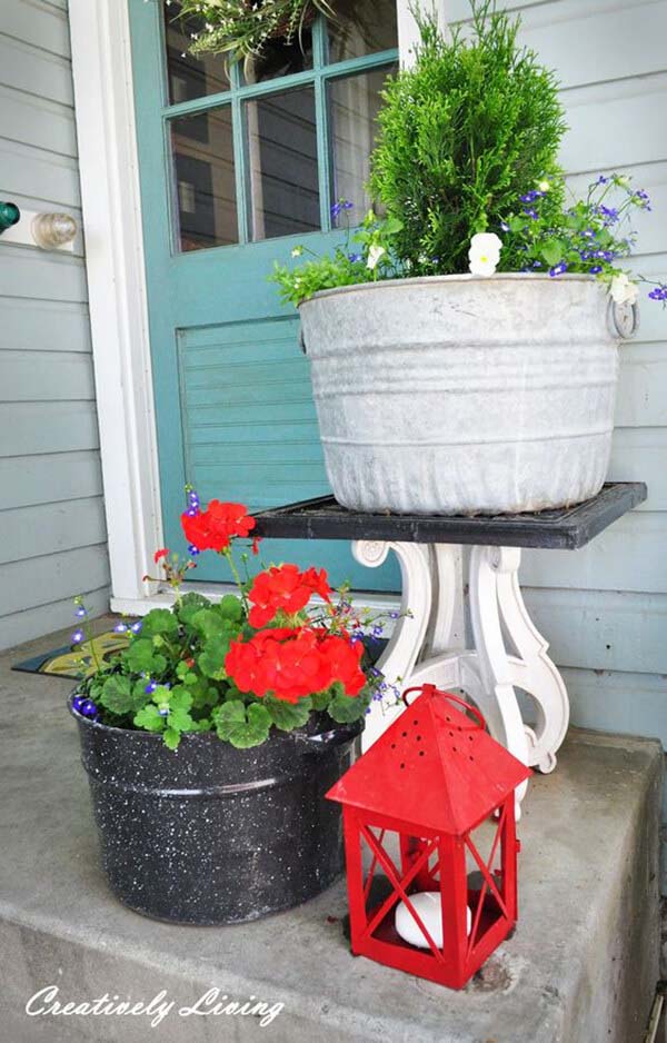 Multi-Level Flower Arrangement #diy #planter #porch #decorhomeideas