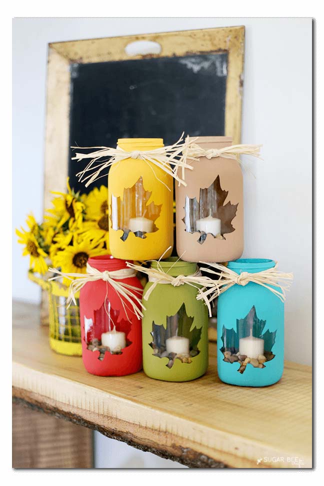 Painted Leaf Candle Holder #diy #masonjar #lights #decorhomeideas