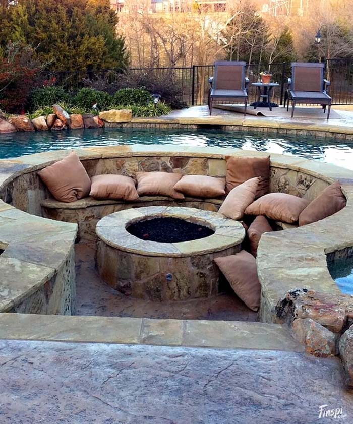 Pit with Pillow in a Pool #diy #round #firepit #decorhomeideas