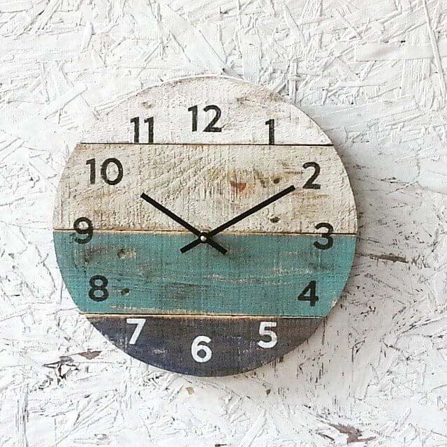 Reclaimed Wood Beach House Clock #coastal #beach #decor #decorhomeideas