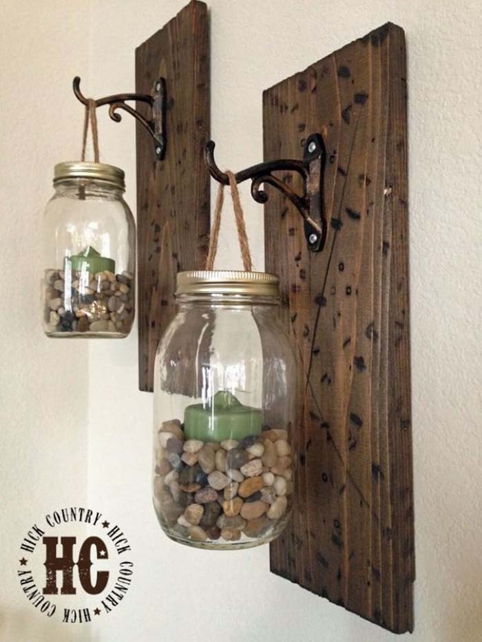 Rustic DIY Mason Jar Wall Lanterns #diy #masonjar #lights #decorhomeideas