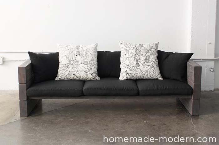 Rustic Outdoor Sofa #diy #outdoor #furniture #decorhomeideas