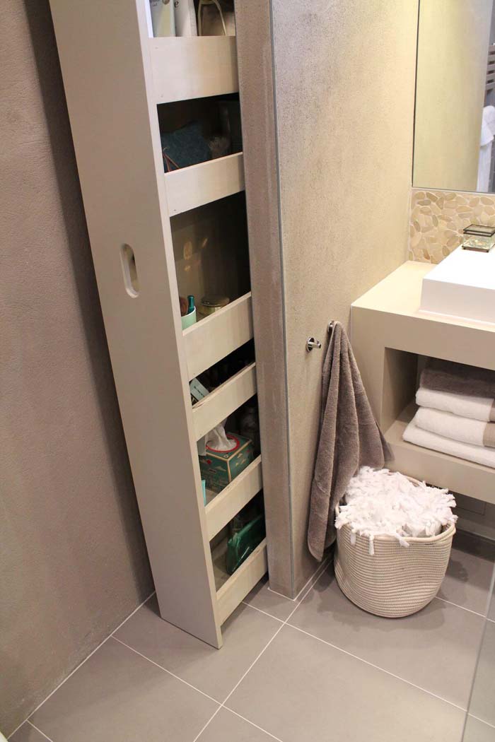 Sliding Storage Space for Bathroom #storage #builtin #decor #decorhomeideas