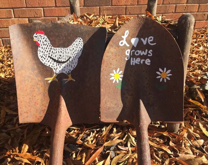 Upcycled Shovel Garden Art #garden #upcycled #diy #decorhomeideas