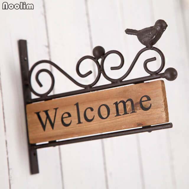 Welcome Sign with Cute Bird Accent #porch #wall #decor #decorhomeideas