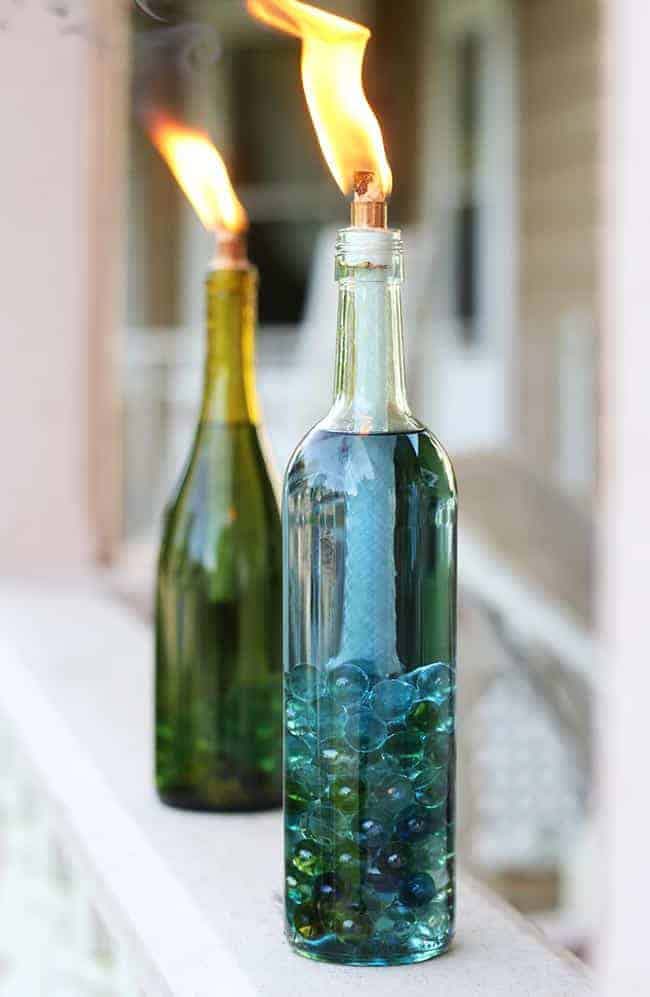 Wine Bottle Outdoor Torch Lamp #garden #upcycled #diy #decorhomeideas