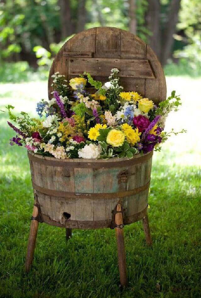 Wooden Wine Barrel Flower Planter #garden #container #planter #decorhomeideas