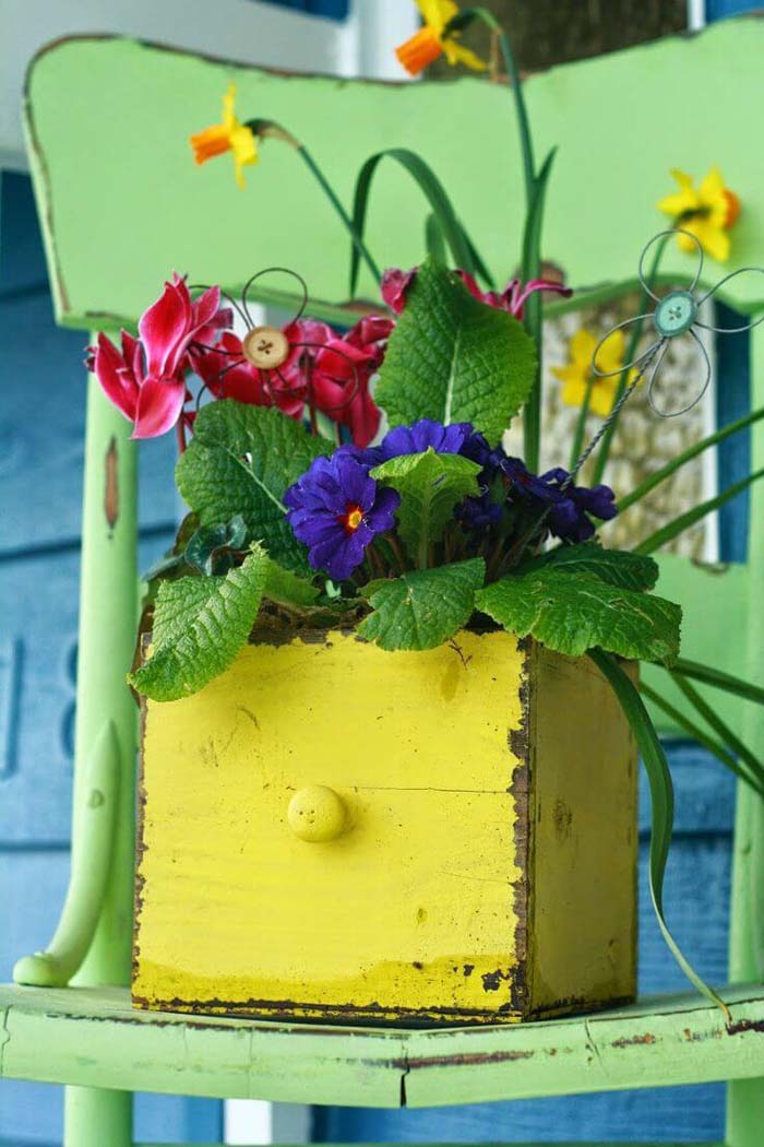 Yellow Drawer on a Chair #diy #planter #porch #decorhomeideas