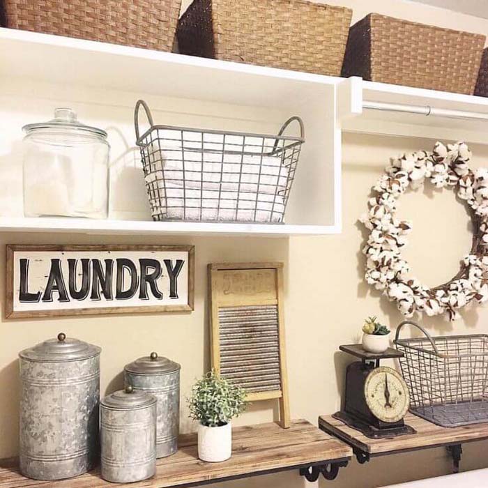 Antique Metal Laundry Room Decor Ideas #small #entryway #decor #decorhomeideas