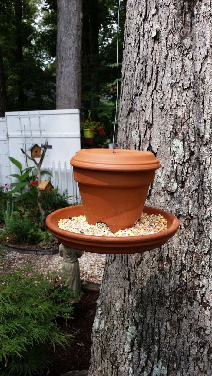 Basic Clay Pot and Saucer Bird Feeder #flowerpot #clay #garden #decorhomeideas