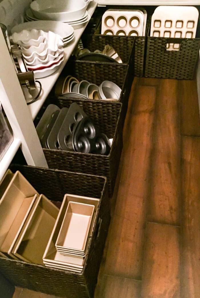 Big Square Baskets for Cookware #pantry #storage #organization #decorhomeideas