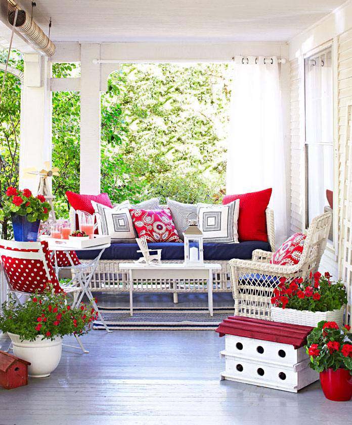 Bold Colors Porch Decoration #porch #decorartion #decorhomeideas