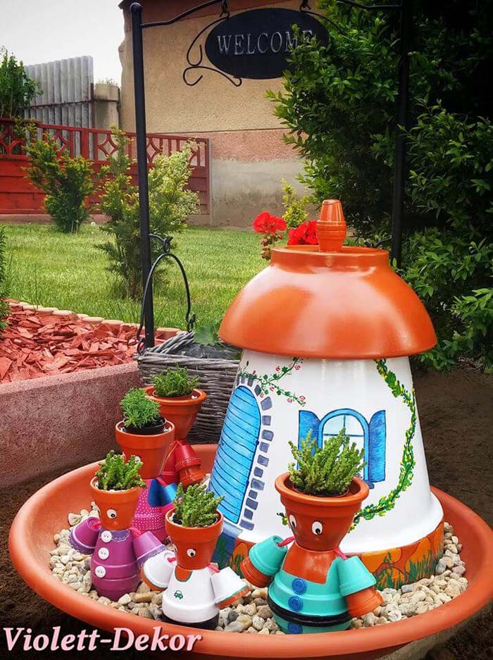 Clay Pot Family with a Cute House #flowerpot #clay #garden #decorhomeideas