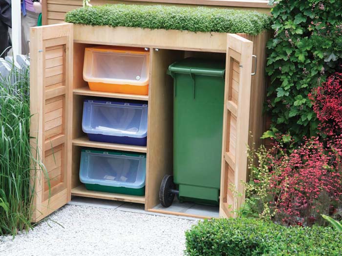 Clever Hideaway Projects for Garden Storage #hideaway #projects #decorhomeideas
