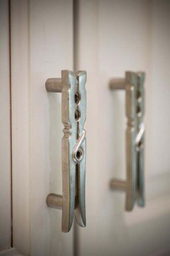 Clothespin Cupboard Handles for Laundry Room #small #entryway #decor #decorhomeideas