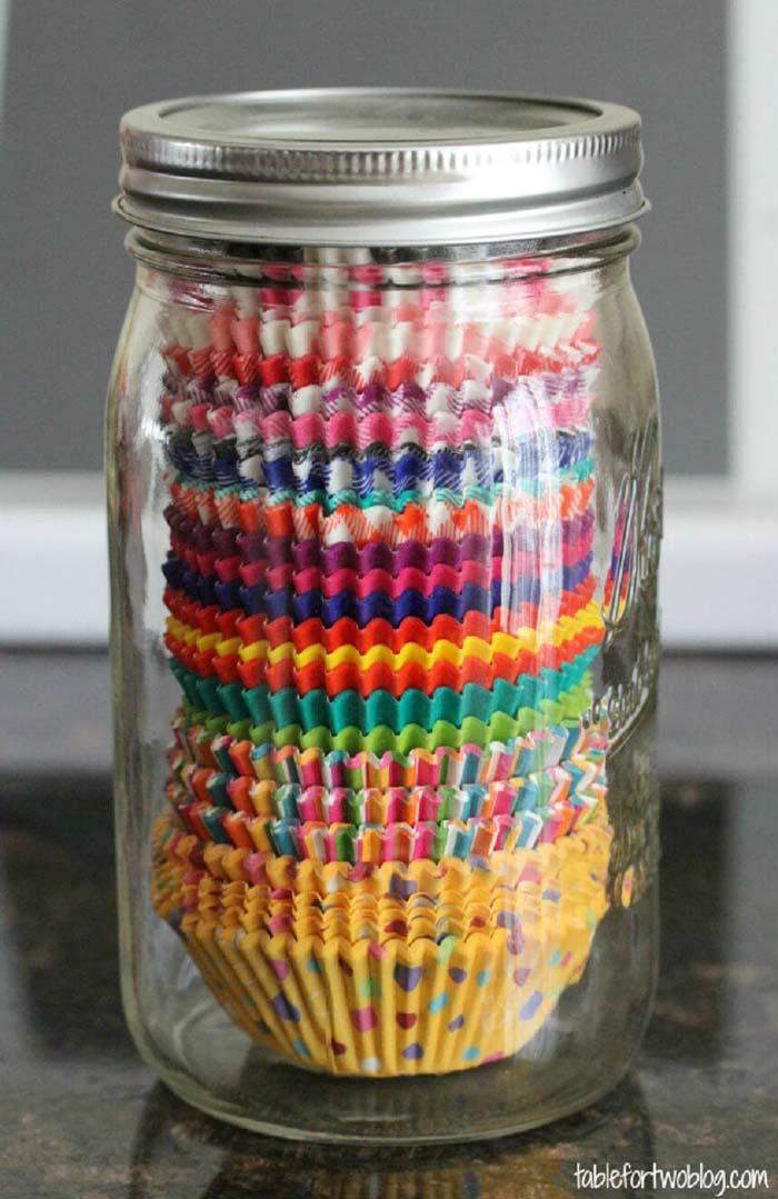 Colorful Cupcake Papers in a Jar #pantry #storage #organization #decorhomeideas