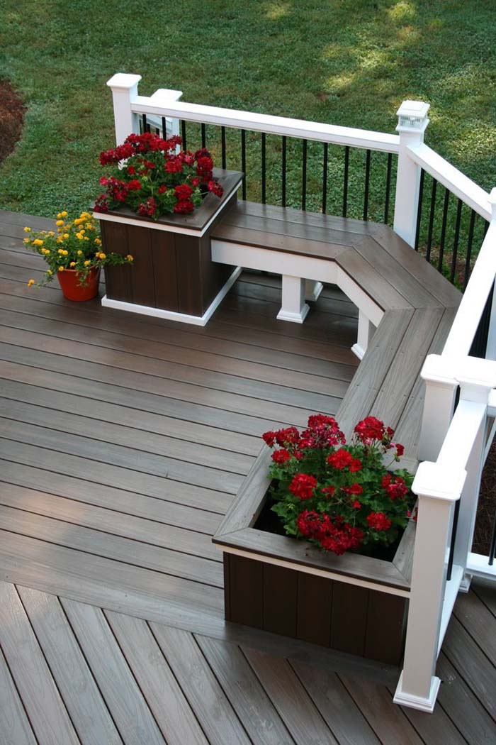 Dark Floor Deck With Flowers #porch #decorartion #decorhomeideas