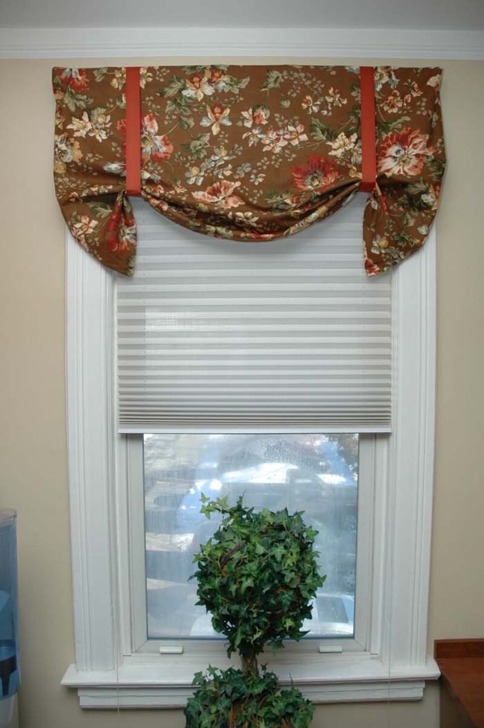 DIY No Sew Elegant Window Valance #diy #window #treatment #decorhomeideas