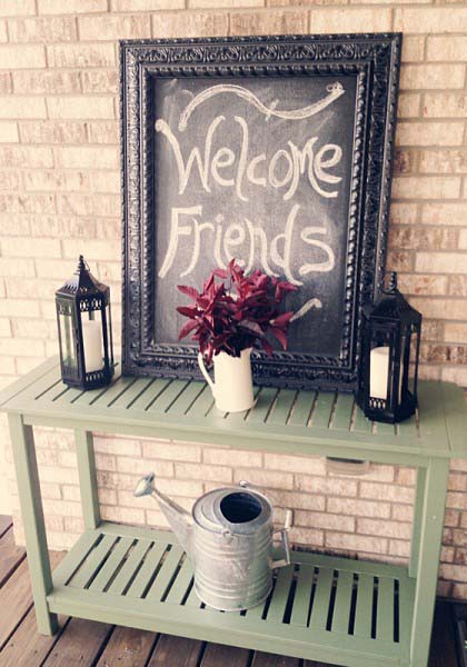 Farmhouse Table With Welcome Sign #porch #decorartion #decorhomeideas