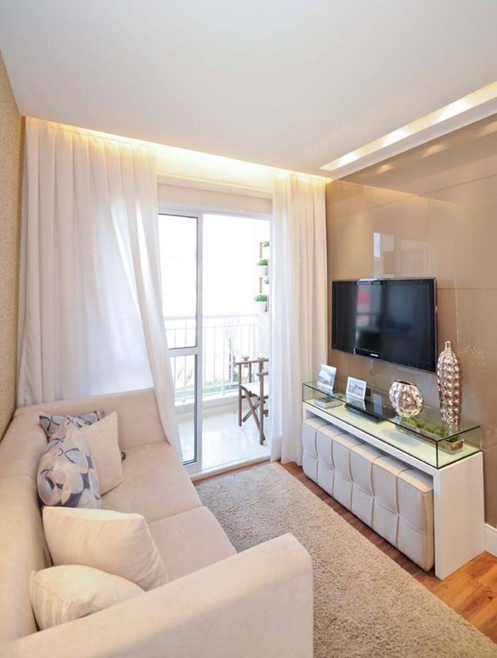 Floor to Ceiling Windows Make it Airy #livingroom #design #decorhomeideas