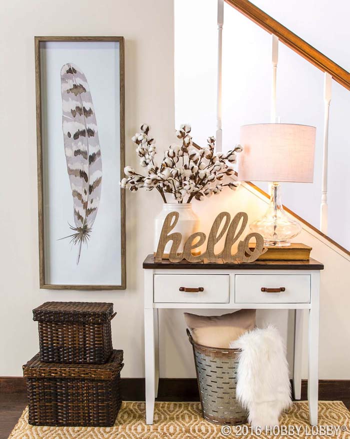 Florals, Feather, and a Big Hello #small #entryway #decor #decorhomeideas