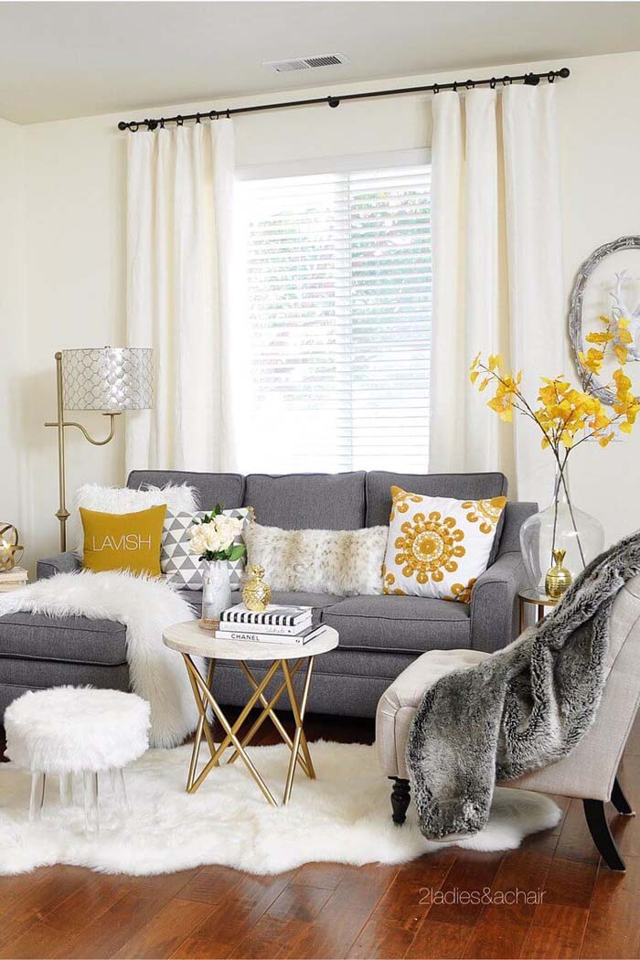 Fluffy White Accents Lighten the Room #livingroom #design #decorhomeideas