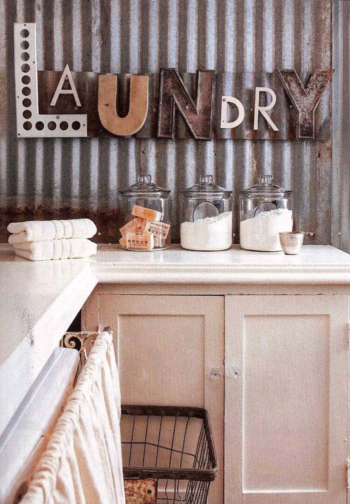 Funky Vintage Laundry Wall Sign #laundry #vintage #decor #decorhomeideas