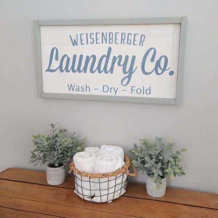 Hand Painted Wash, Dry, and Fold Sign #laundry #vintage #decor #decorhomeideas