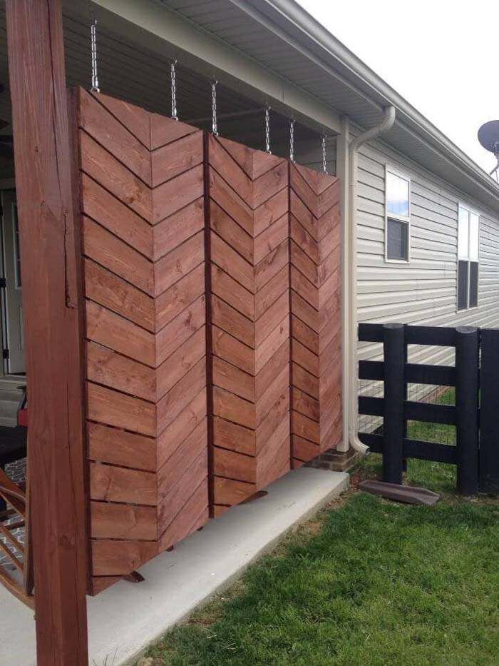 Hanging Wooden Screens For Back Patio Privacy #outdoor #hiding #ideas #decorhomeideas