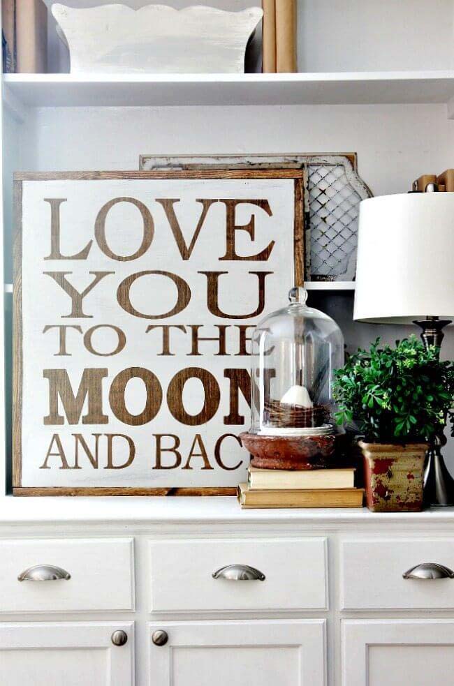 Love You To The Moon And Back #farmhouse #sign #decorhomeideas