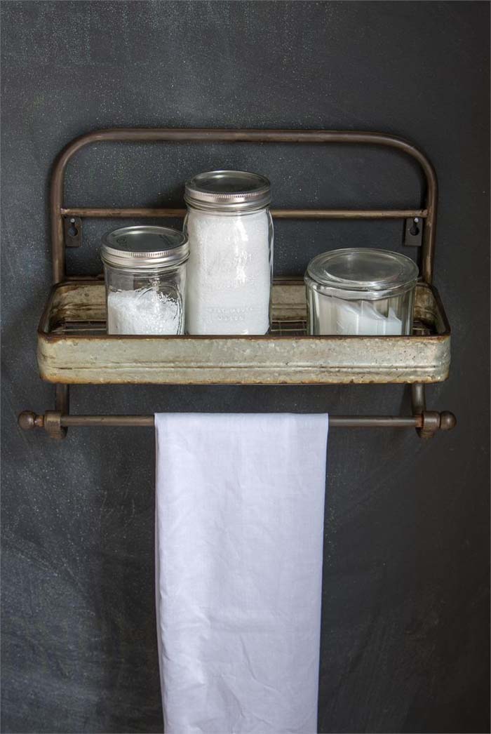 Metal Bathroom Towel Holder #farmhouse #vintage #storage #decorhomeideas
