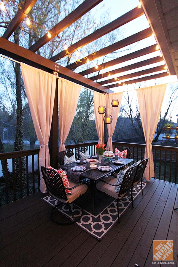 Outdoor Setting With Pergola #porch #decorartion #decorhomeideas