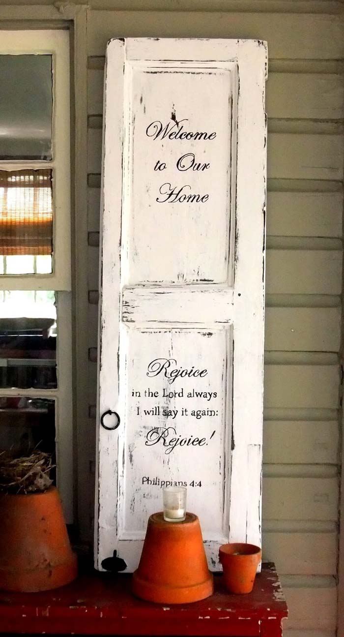Outdoor Welcome Sign #repurpose #cabinet #door #decorhomeideas