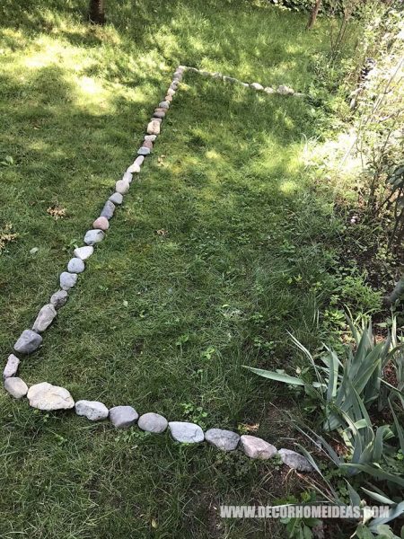 How To DIY Painted Rock Flowers Garden