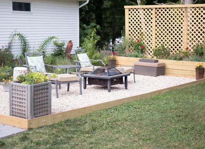 Pea Gravel Patio DIY #garden #makeover #diy #decorhomeideas