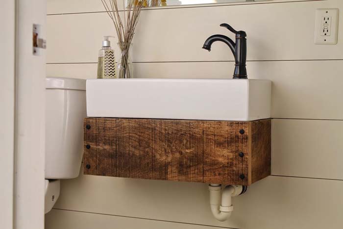 Reclaimed Wood Floating Vanity #reclaimed #wood #projects #decorhomeideas