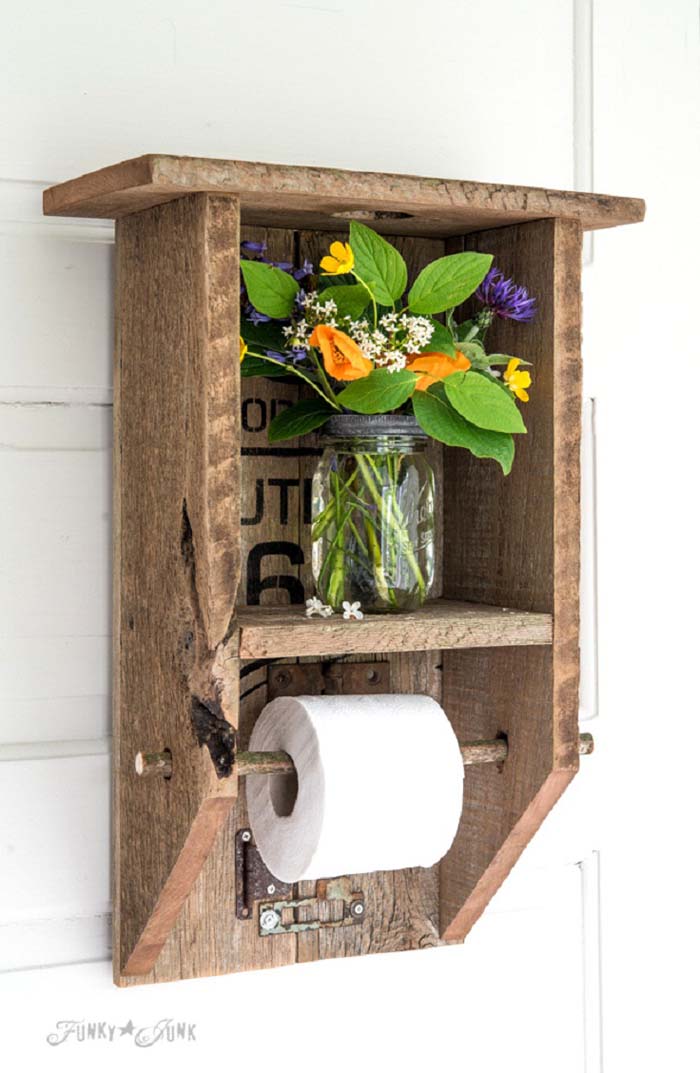 Reclaimed Wood Statement Shelf #diy #toliet #holder #decorhomeideas