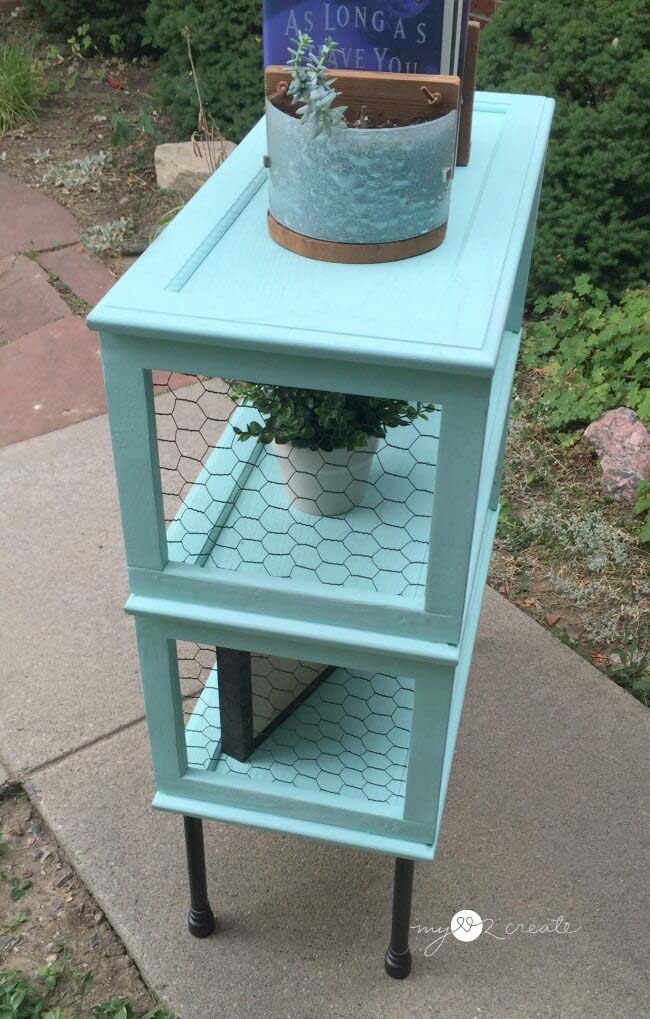 Repurposed Cupboard Door Bookshelf #repurpose #cabinet #door #decorhomeideas