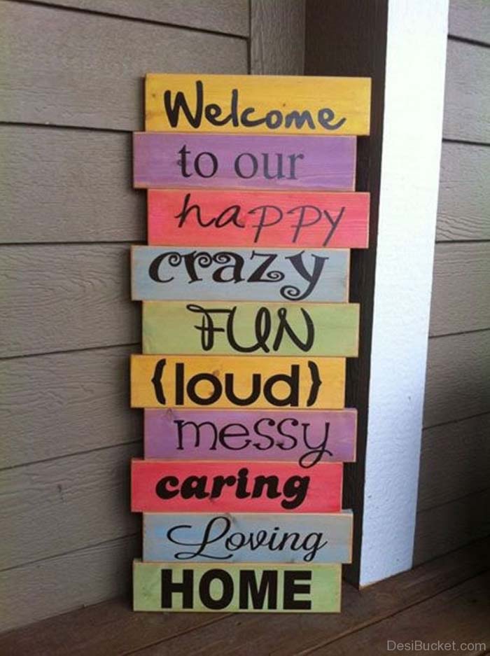 Stacked Colorful Signs #porch #decorartion #decorhomeideas