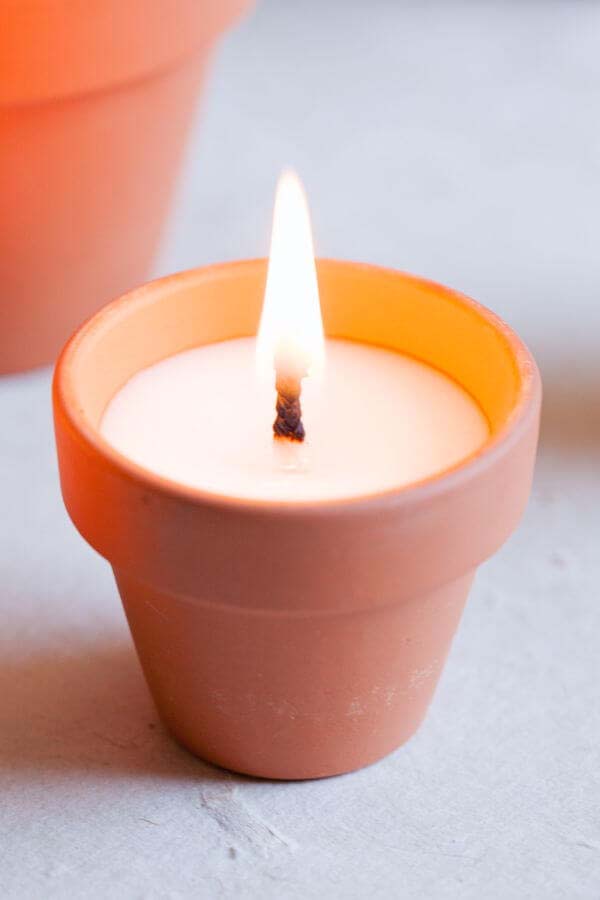 DIY Terracotta Votives #flowerpot #clay #garden #decorhomeideas