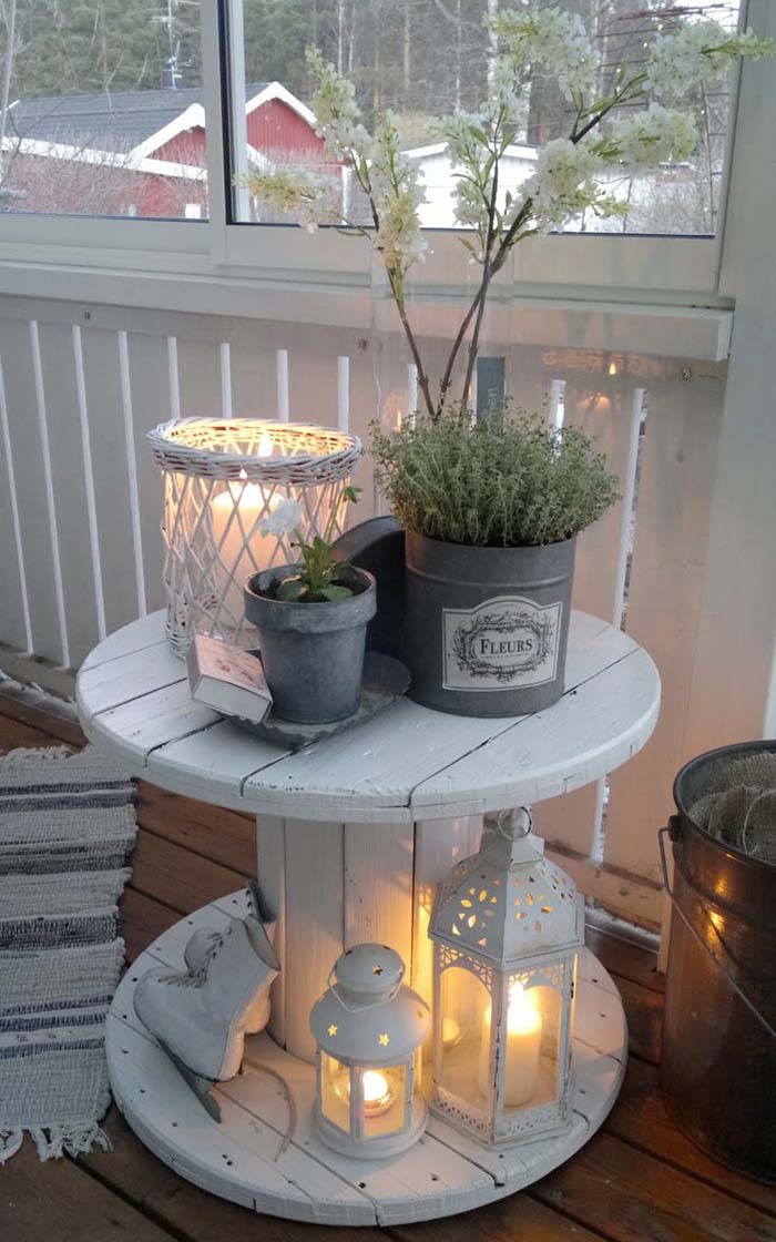 Vintage White Washed Side Table #porch #decorartion #decorhomeideas