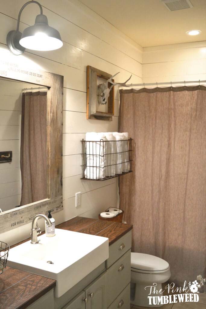 Wall Metal Towel Basket #farmhouse #vintage #storage #decorhomeideas
