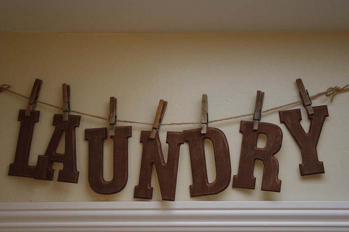 Wood Letter Clothesline Laundry Sign #laundry #vintage #decor #decorhomeideas