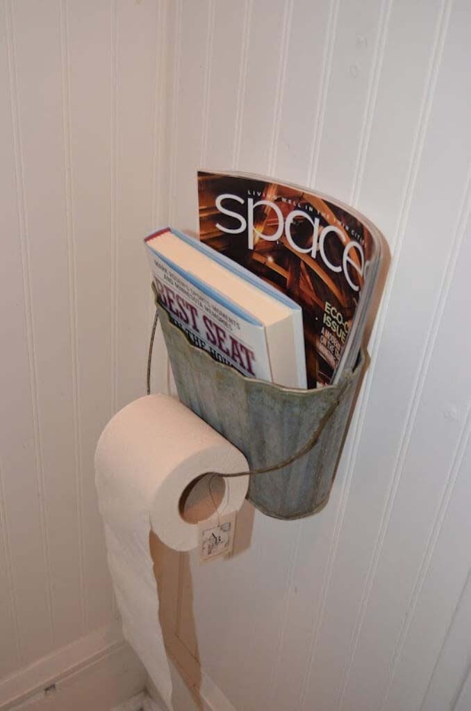 Bathroom Organizer Made from Galvanized Bucket #galvanized #tub #bucket #decorhomeideas