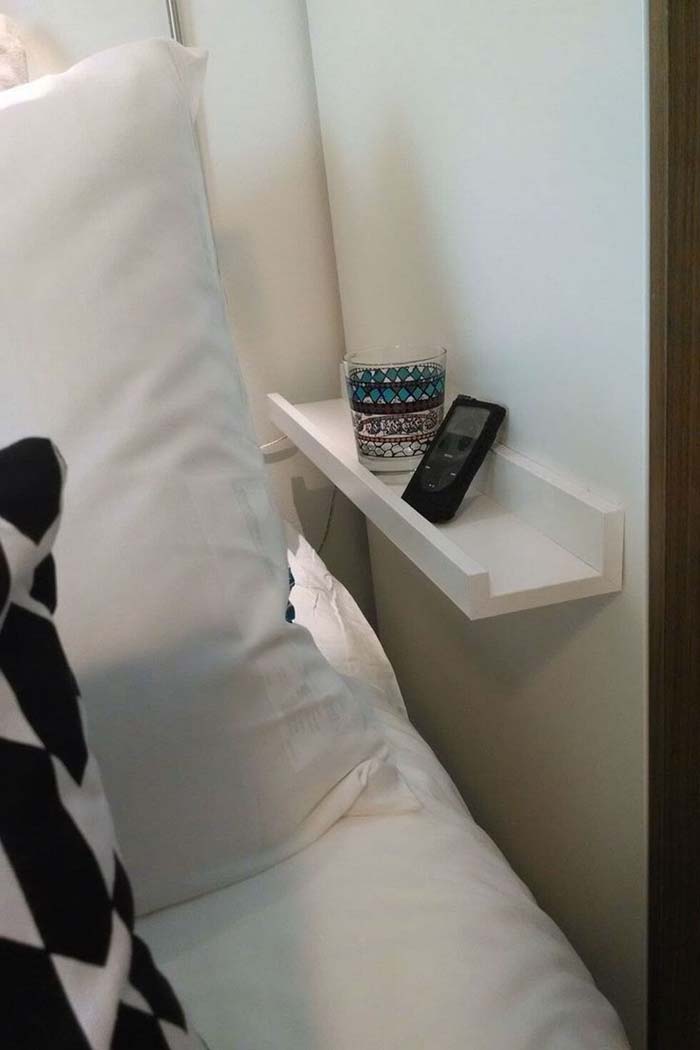 Bedside Wall Shelf In White #bedroom #storage #organization #decorhomeideas