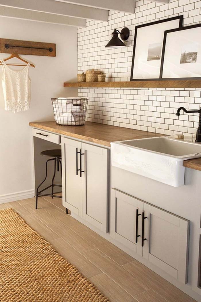 Brilliant Laundry Room Design Idea #laundryroom #small  #design #decorhomeideas